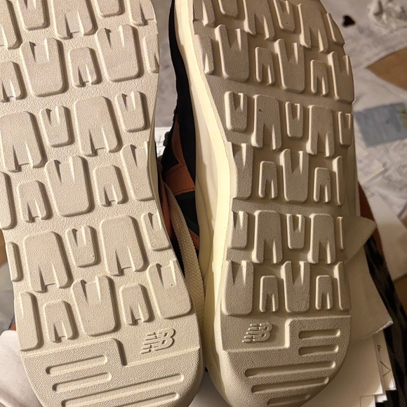 New— NB Lunar New Year Eclipse 57/40  - *New* Immaculate Condition - Picture 7 of 11